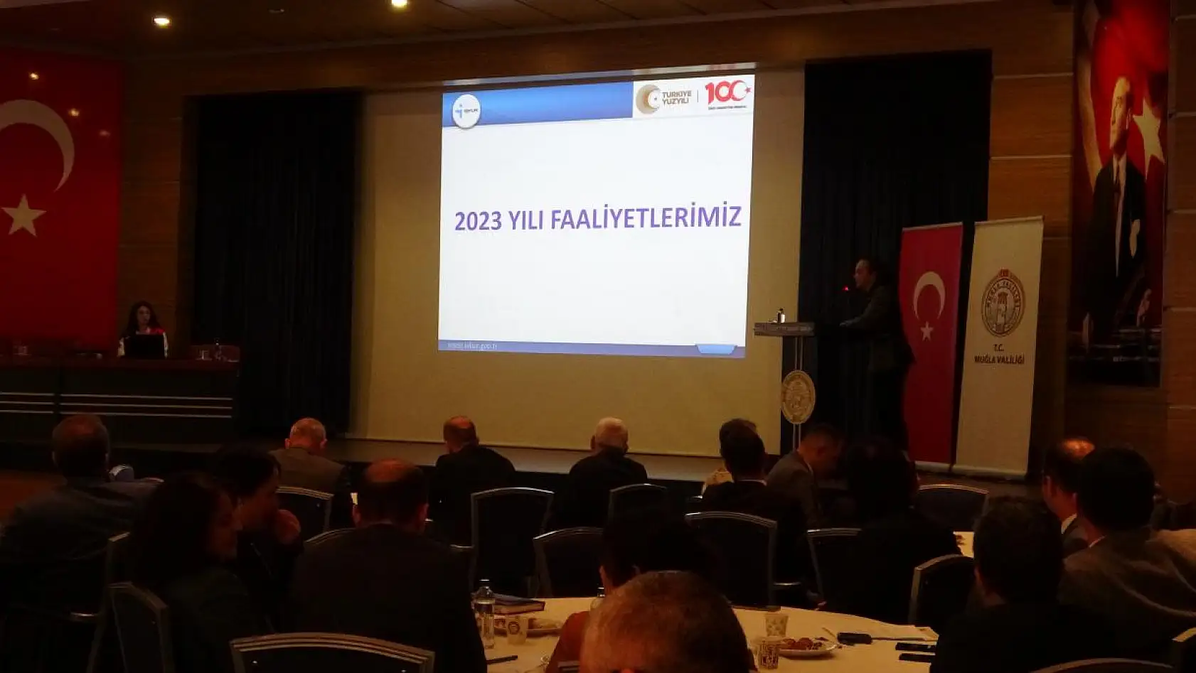 Vali Akbıyık: 'İhracat 1 milyar doları aştı'