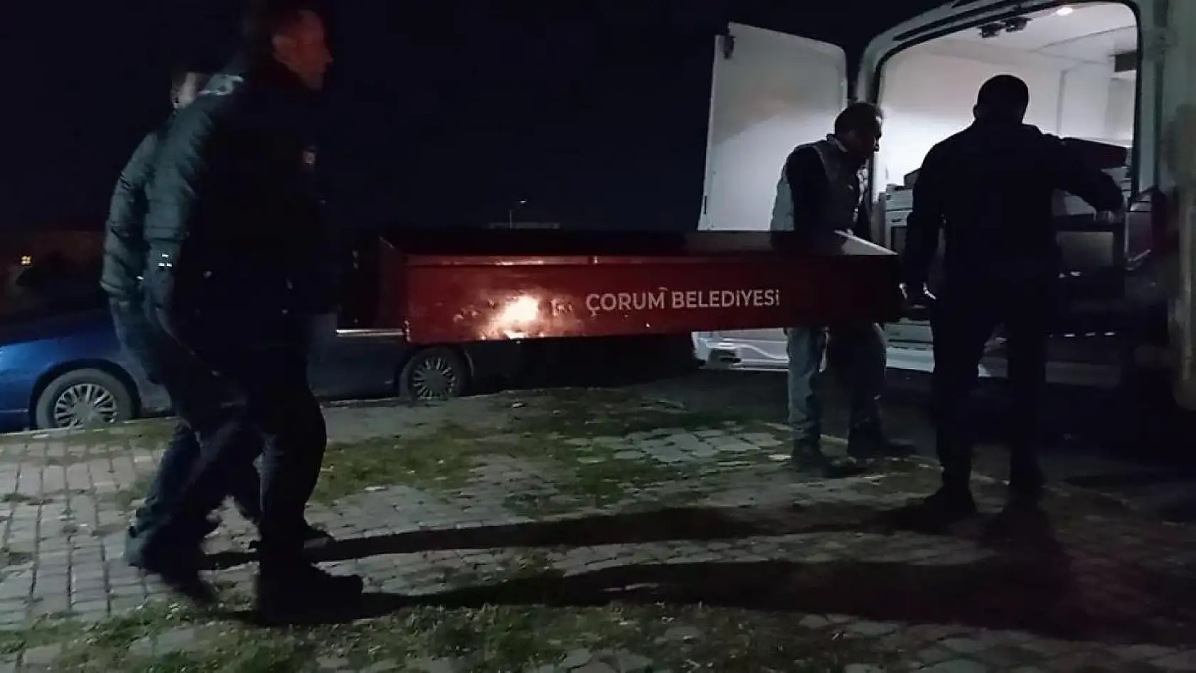 Tartıştığı arkadaşını bıçaklayarak öldürdü