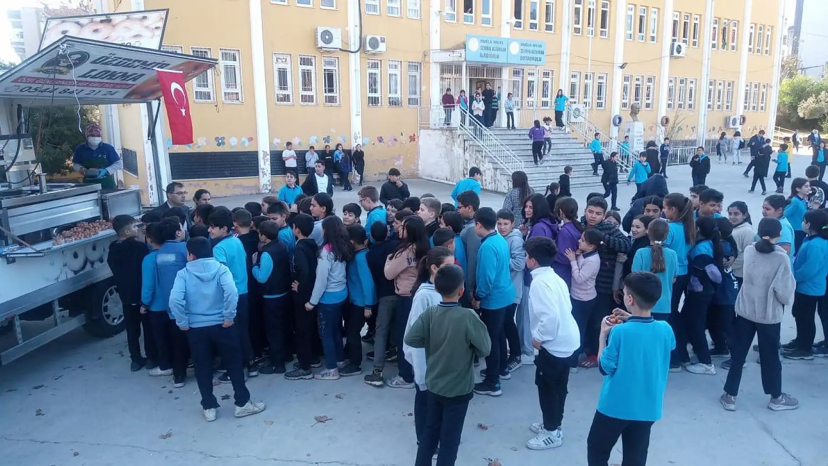 Vatandaştan şehitler hayrına lokma