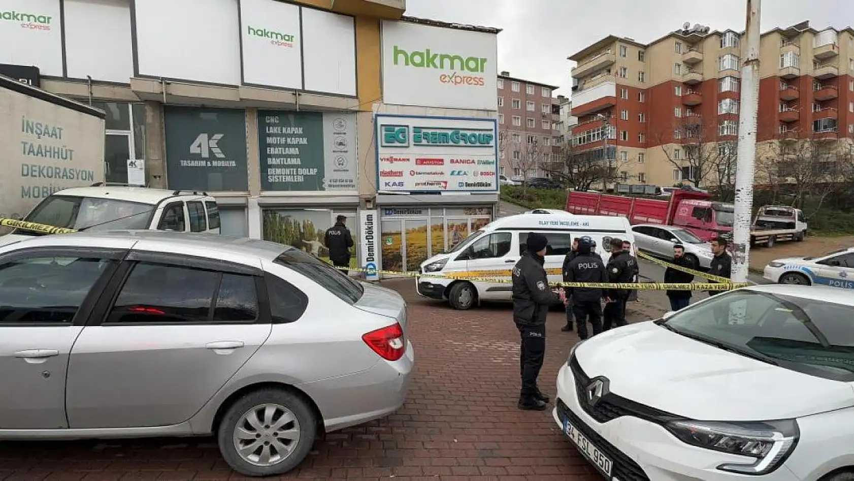 8. kattan düşen genç kadın hayatını kaybetti