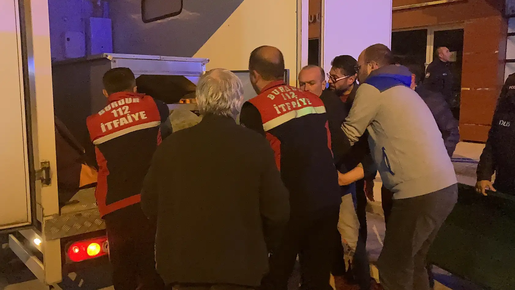 Haber alınamayan yaşlı kadın evinde ölü bulundu