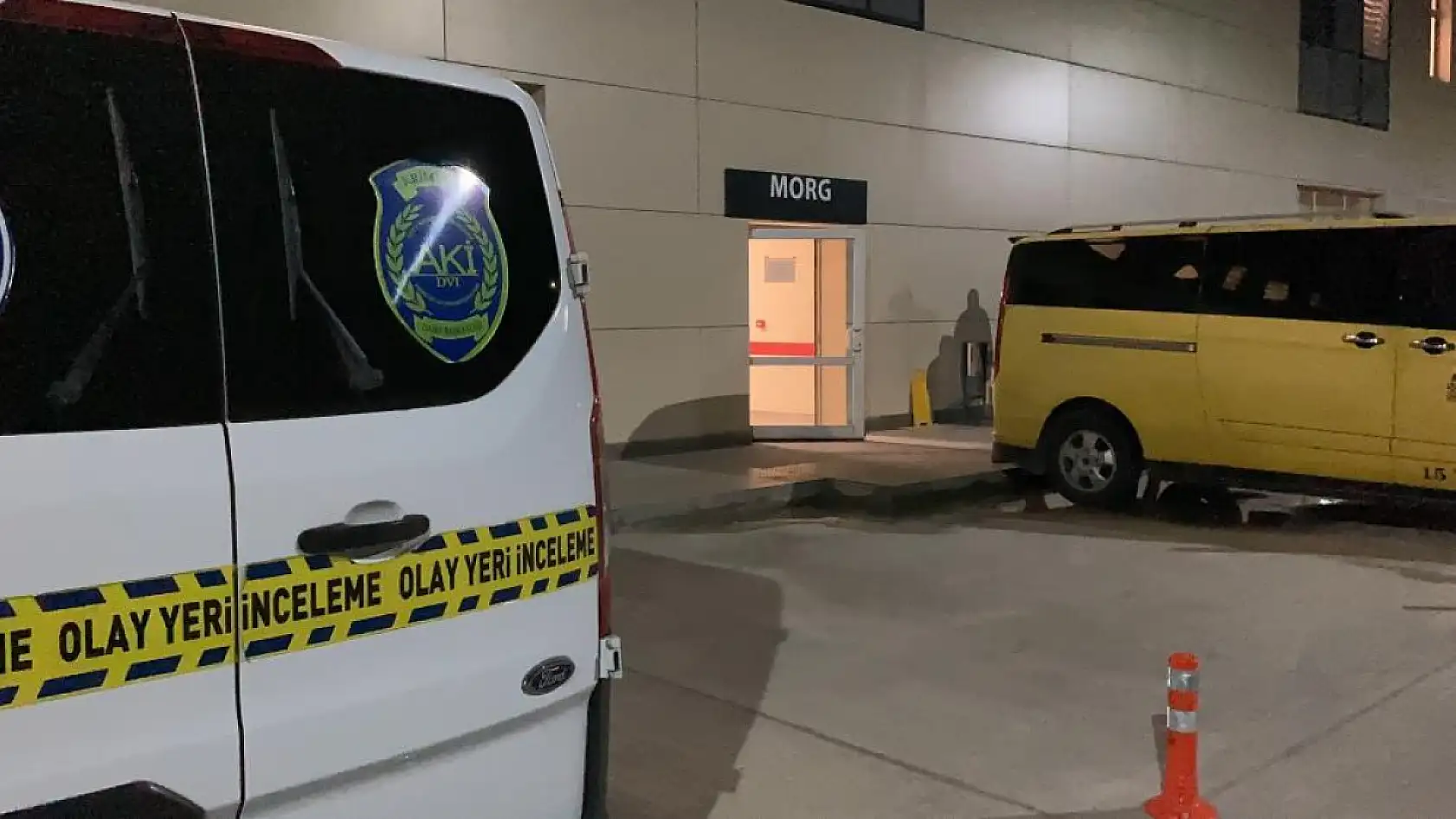 Otomobilin çarptığı elektrikli motosiklet sürücüsü öldü