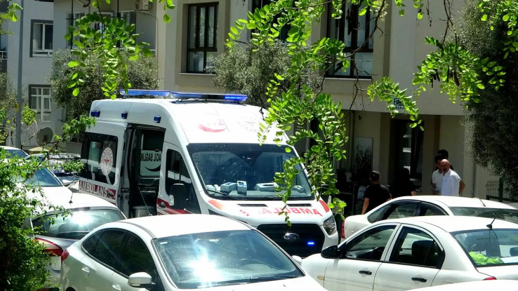 Muğla'da emekli polis silahla vurularak öldürüldü