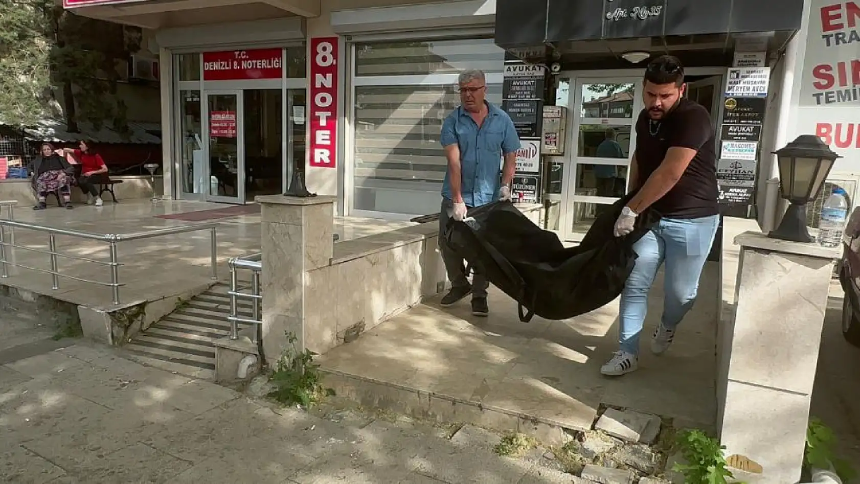 Yalnız yaşayan 60 yaşındaki adam evinde ölü bulundu