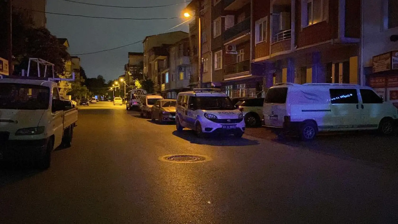 Silahı temizlerken kendini vurdu