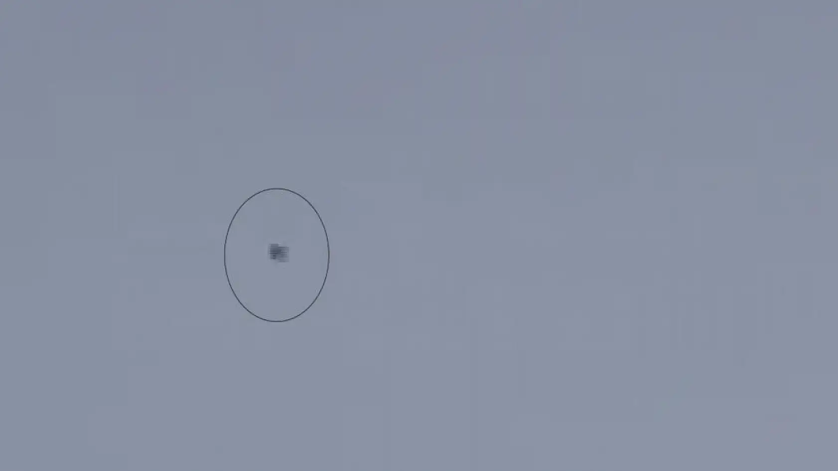 Gökyüzünde görülen cisimler merak uyandırdı