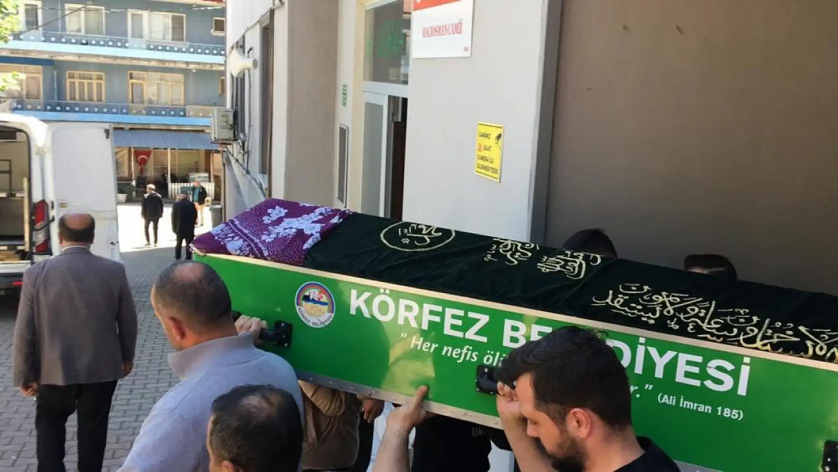 Acı olay: Kızının düğününde fenalaşan kadın hayatını kaybetti