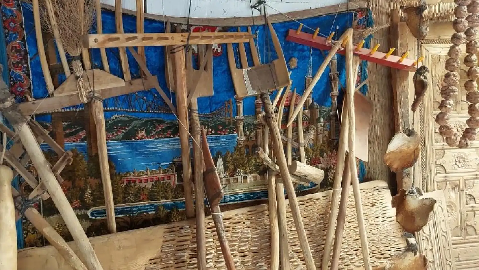 Köyün Mirası Evinde Yaşıyor