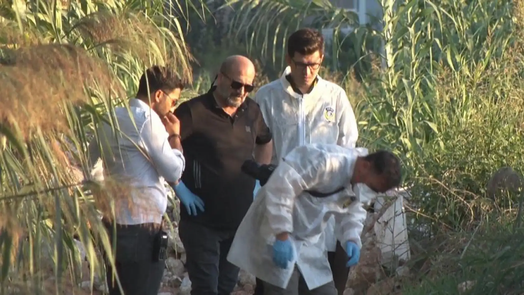 Kanal kenarında erkek cesedi bulundu