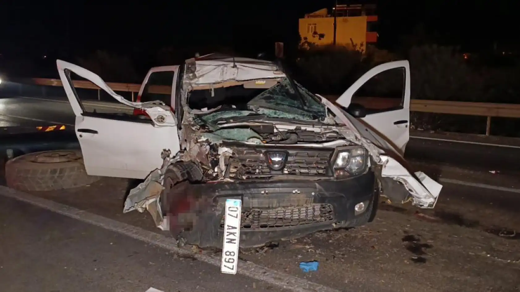 Alkollü sürücü dehşeti: 2'si ağır 3 yaralı