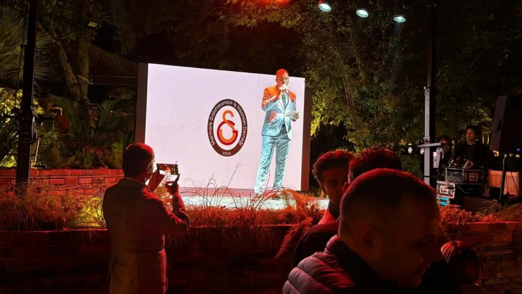 Marmaris'te yaşayan Galatasaraylı iş insanları dernek çatısı altında buluştu