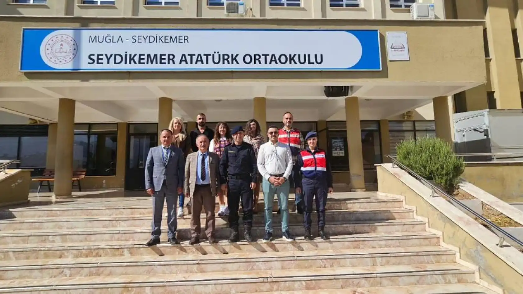 Seydikemer'de 'En iyi narkotik polisi anne' etkinliği düzenlendi