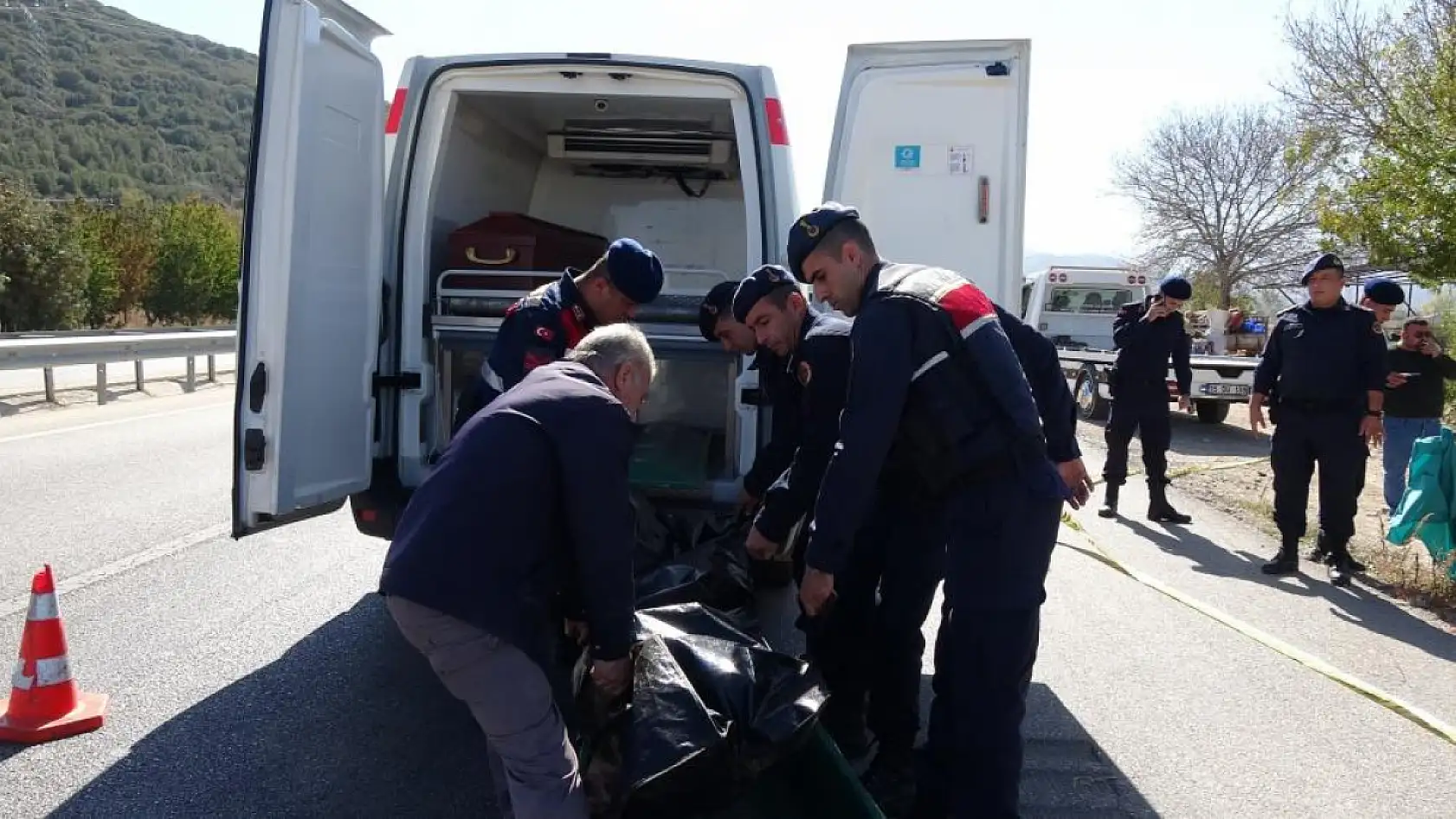 Kediye çarpıp öldü, cenazesi saatler sonra bulundu