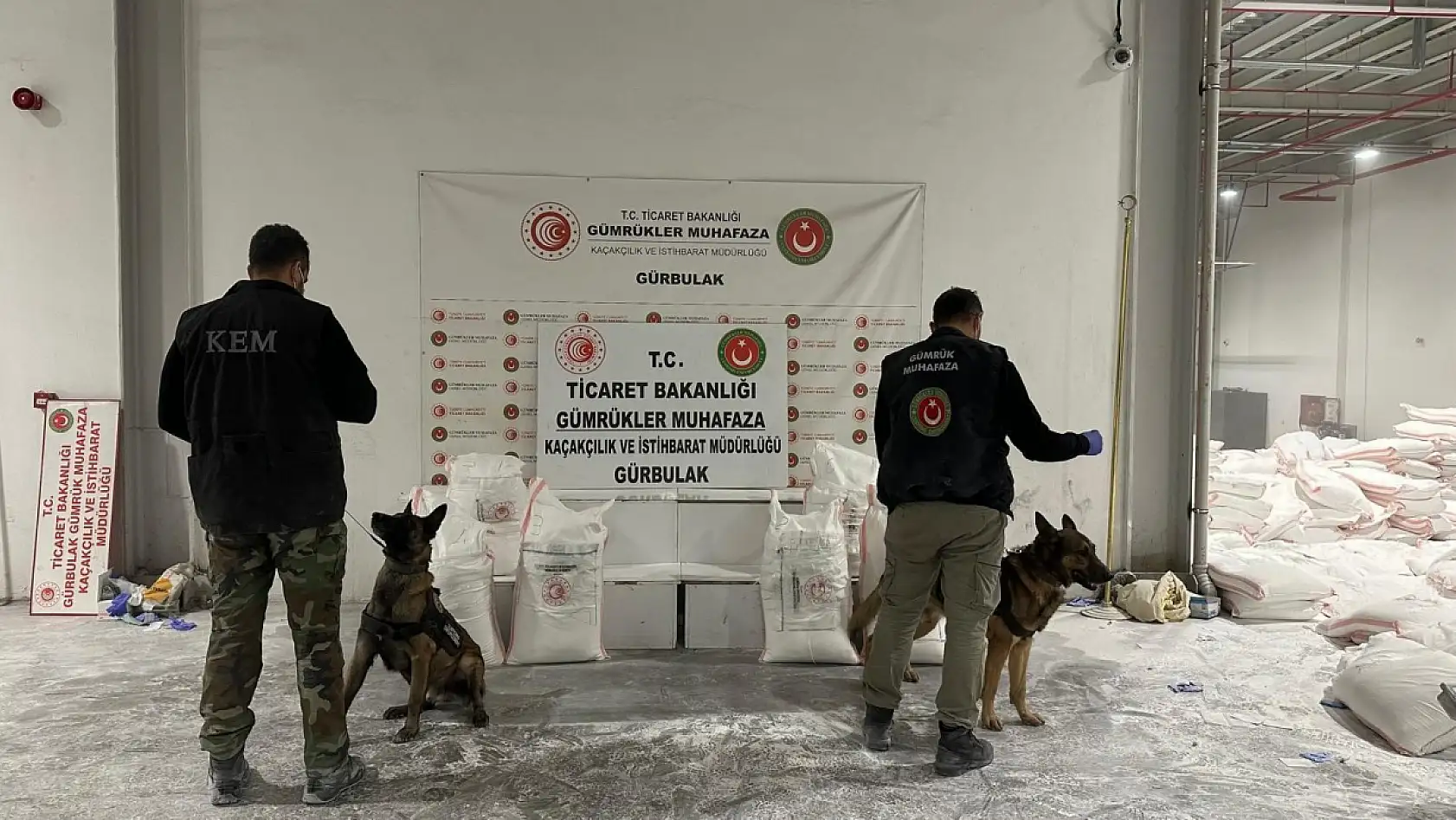 4 buçuk tondan fazla uyuşturucu ele geçirildi