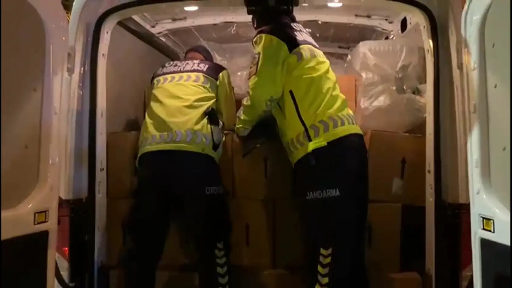 Piyasa değeri 1 milyon 640 bin TL olan sahte zeytinyağı ele geçirildi