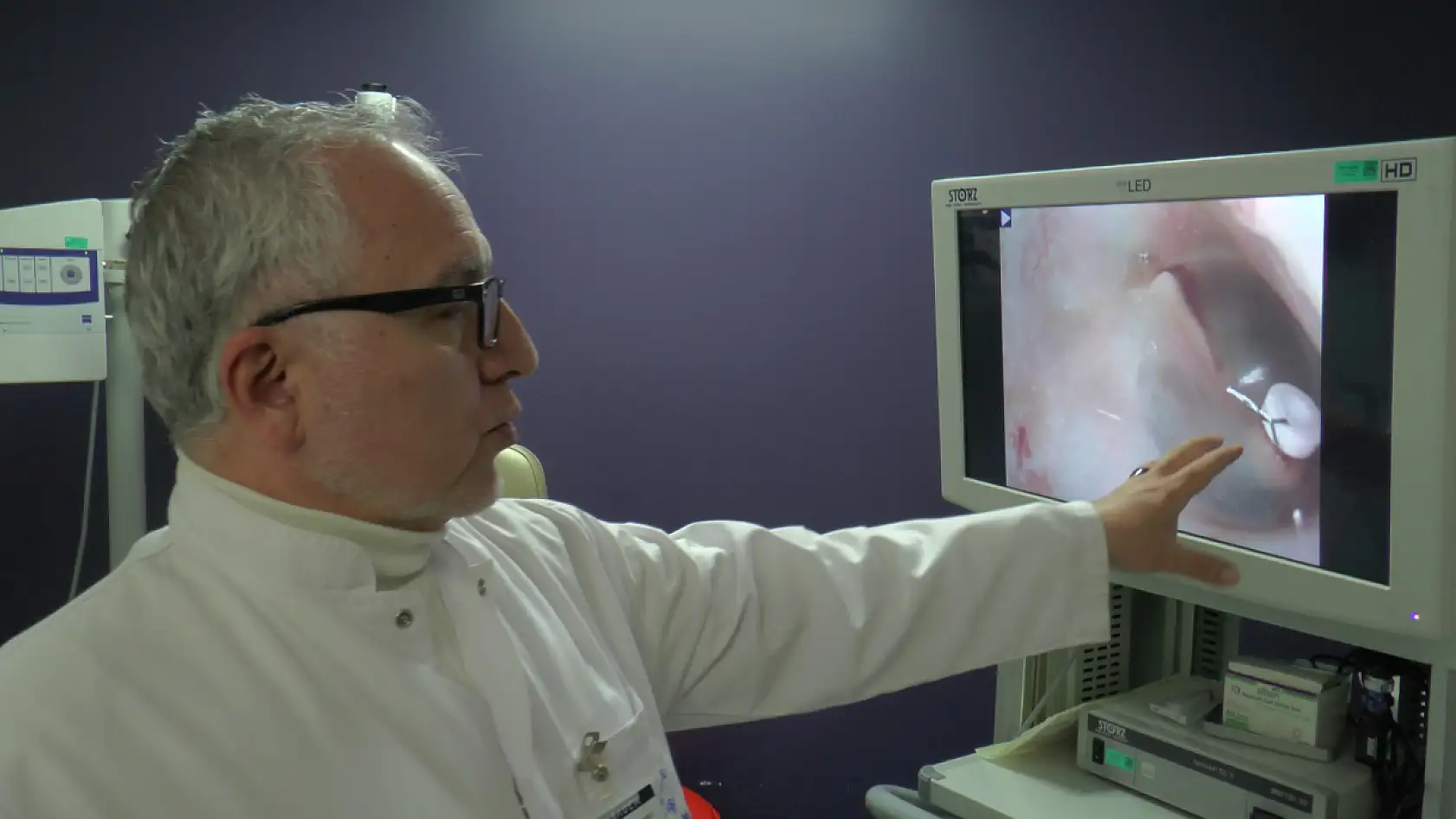 Kulak nezlesi konuşamama sebebi