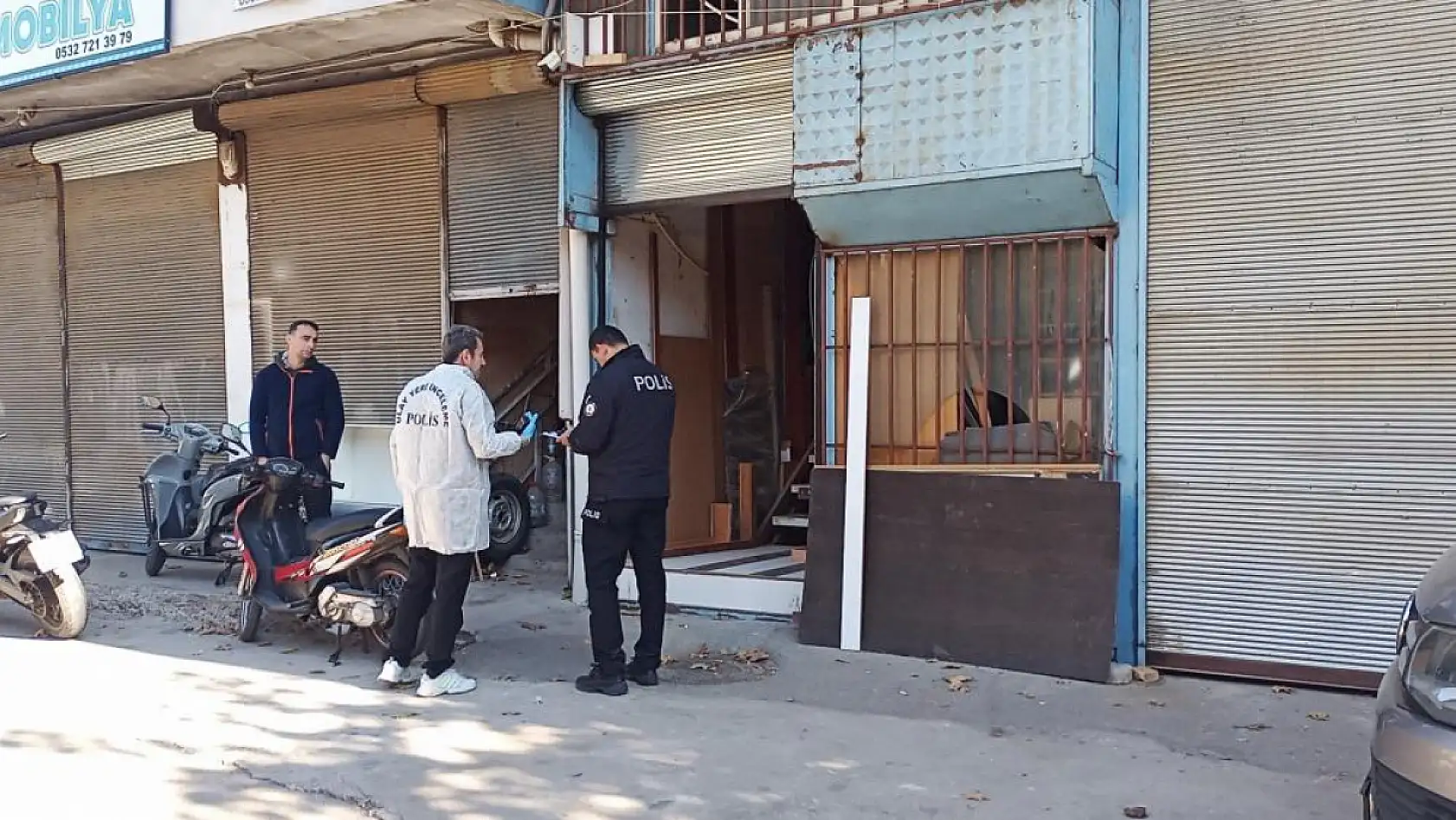 Eşinin ölümüne inanmakta zorlandı, 'Çocuklarıma nasıl söyleyeceğim' diyerek gözyaşı döktü