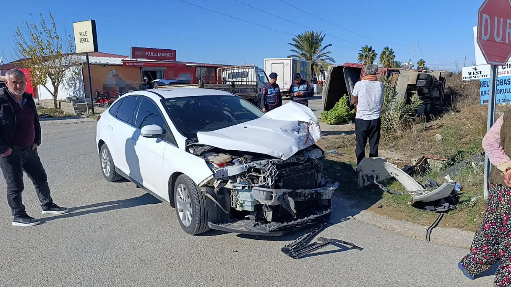 Alışveriş yapıp otomobiline bindi saniyeler sonra ölümden döndü