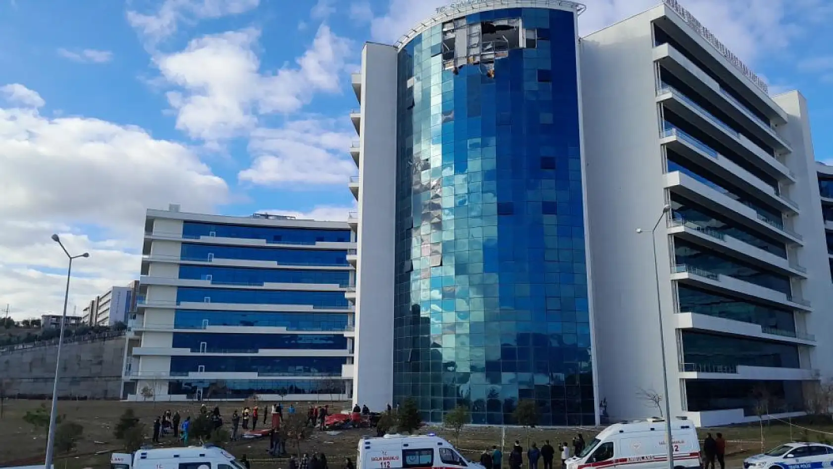 Muğla Valisi Akbıyık: 'Milletimizin başı sağ olsun'