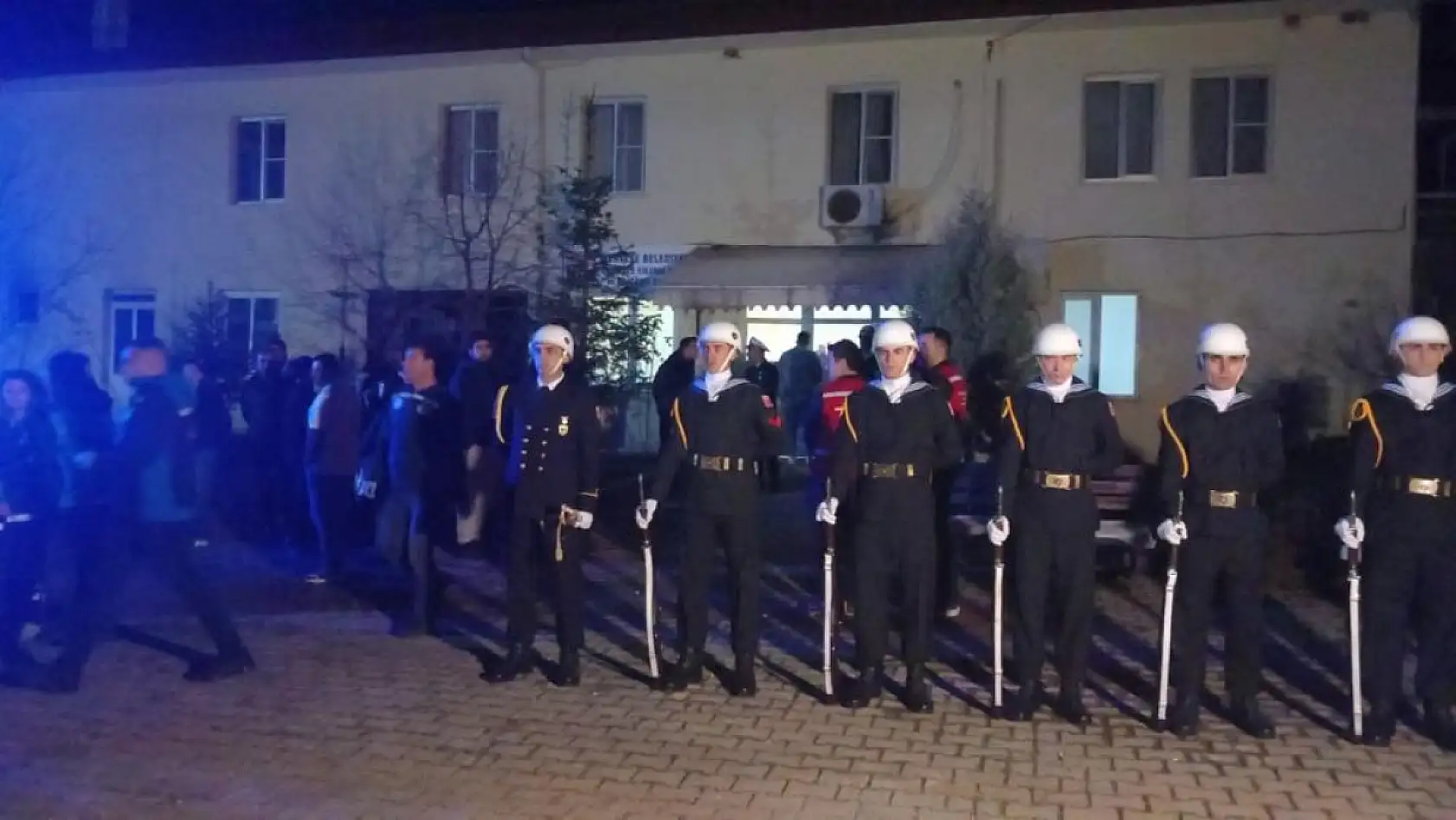 Muğla'daki helikopter kazasında hayatını kaybeden 4 kişinin cenazeleri Antalya'ya gönderildi