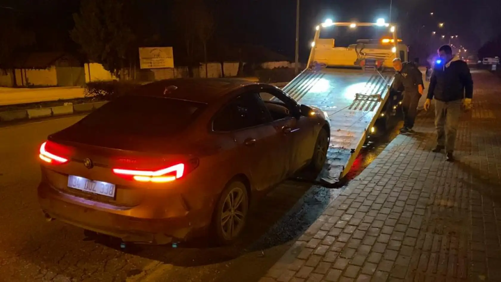 Alkollü sürücü polise zor anlar yaşattı