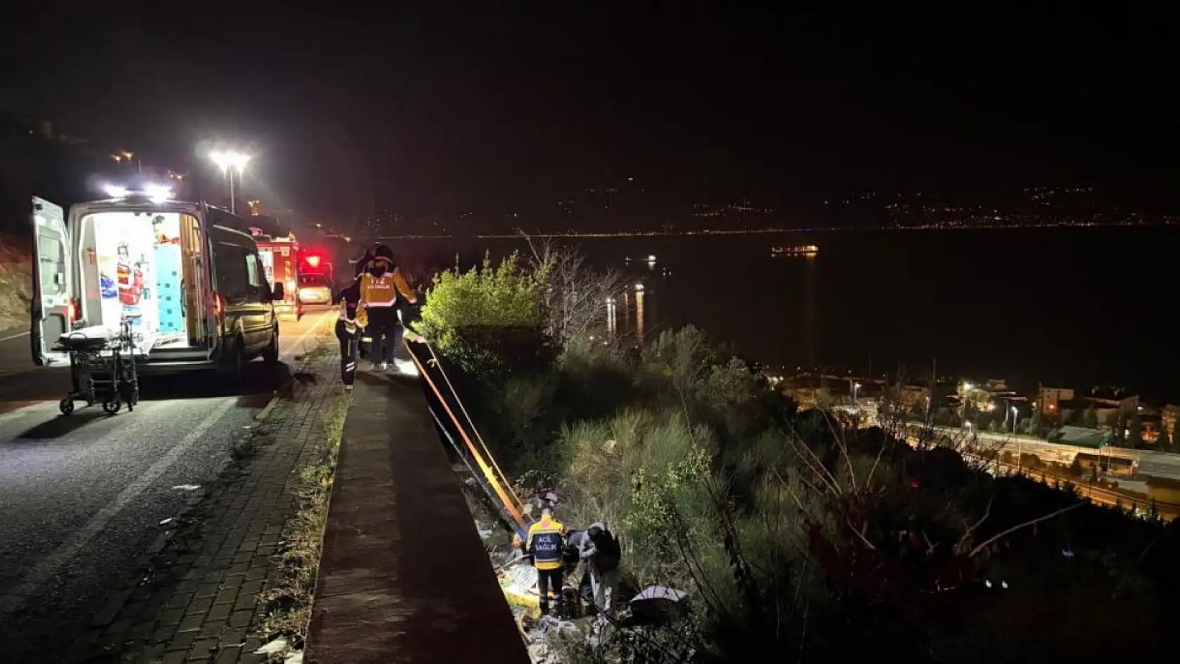 Özçekim yapmak isterken düşen genç kadın böyle kurtarıldı