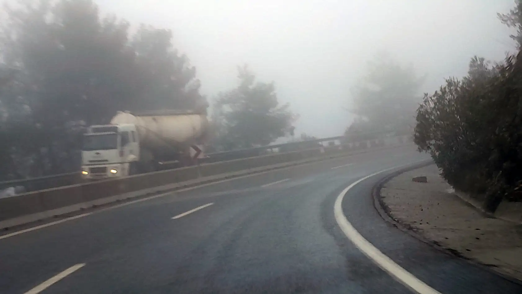 Marmaris-Fethiye ulaşımını sağlayan karayolunda yoğun sis