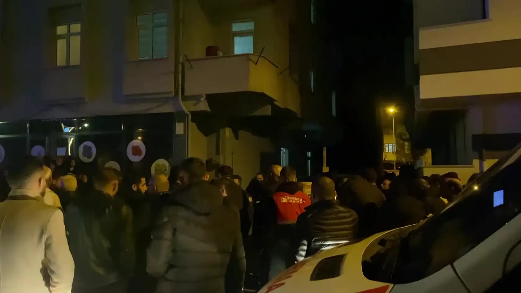 Tartıştığı eşini tüfekle vurarak öldürdü