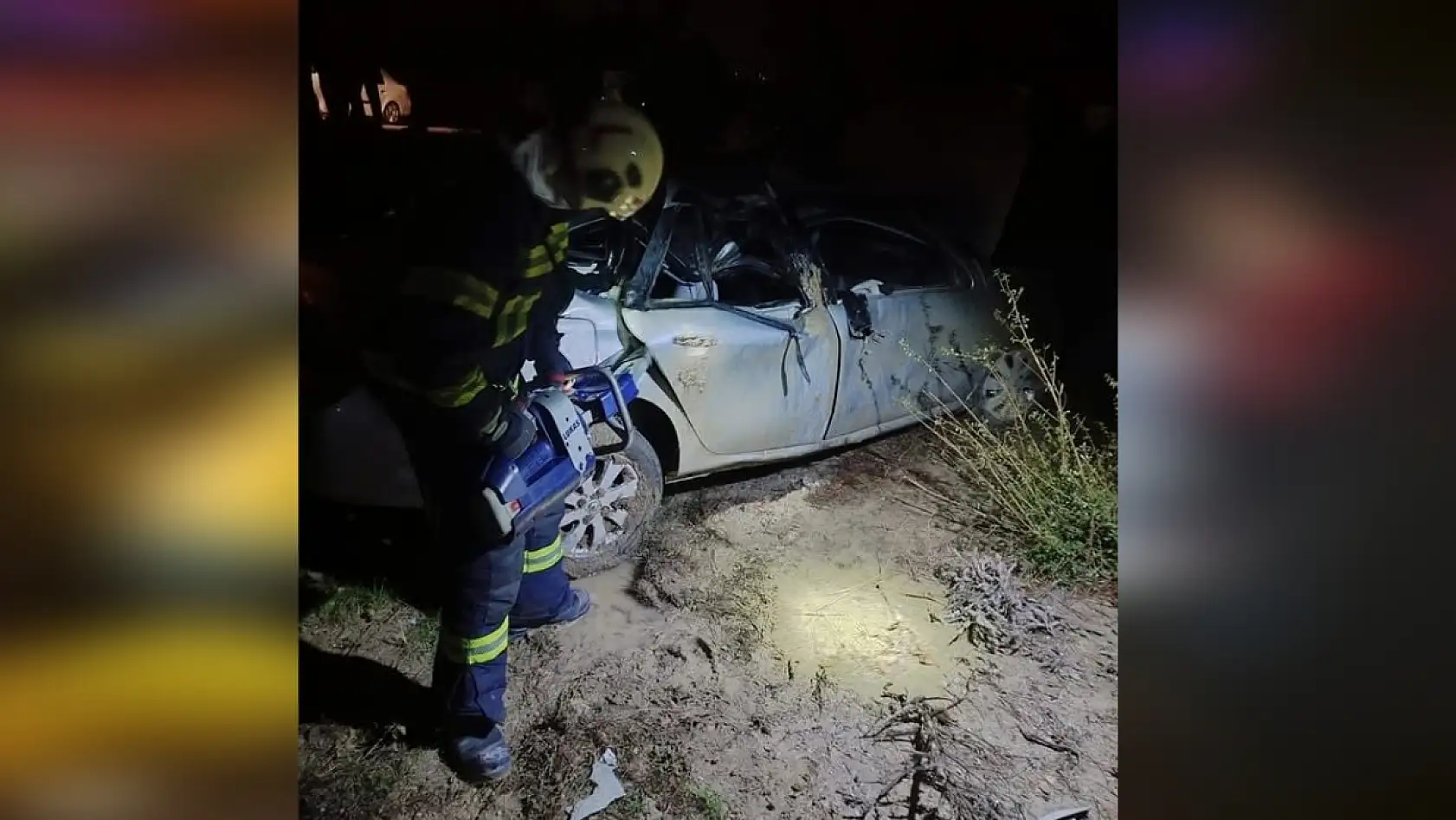 Kontrolden çıkan otomobil şarampole uçtu 3 yaralı