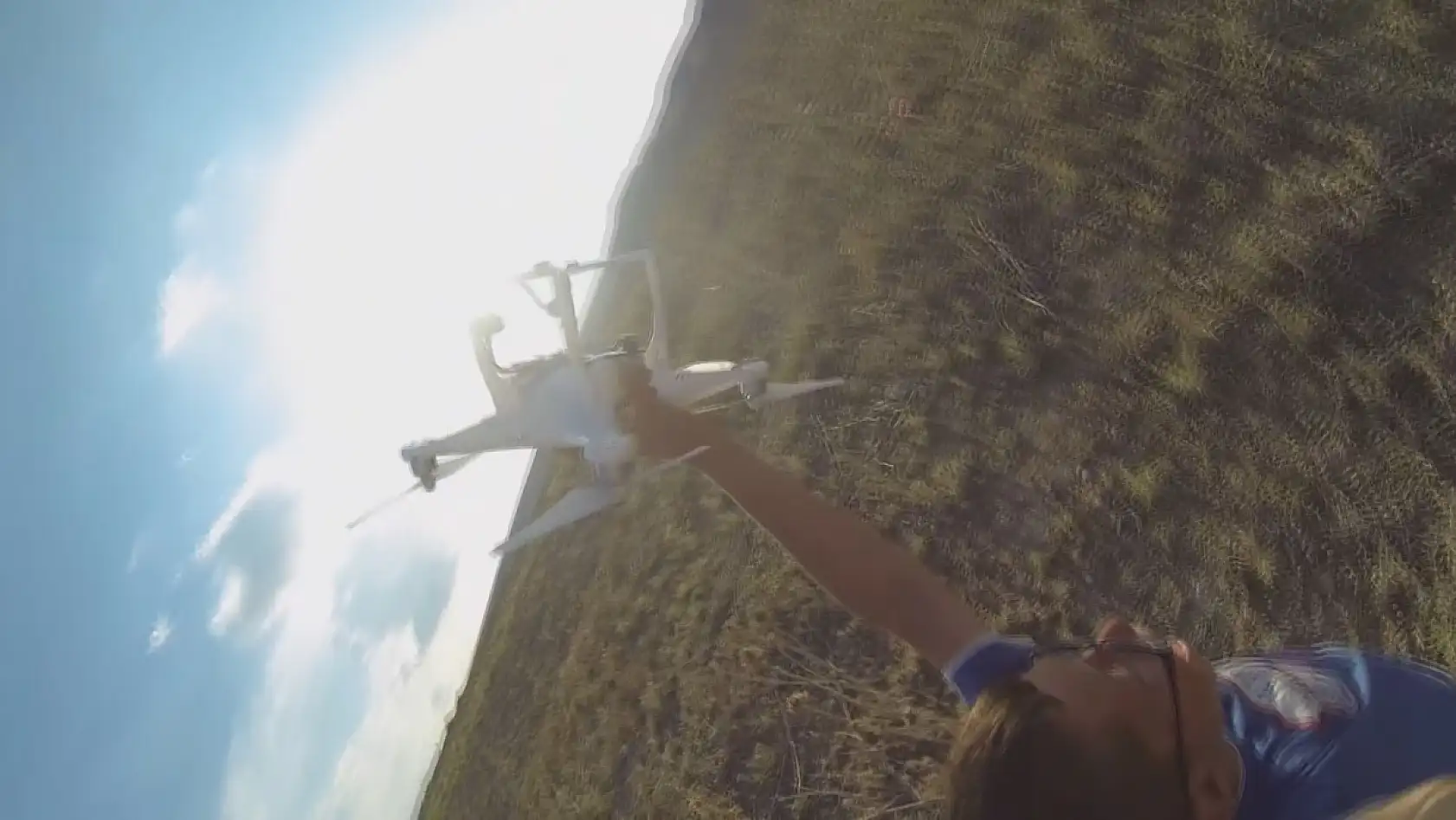 Köydeki Çocukların Düşen Dron Şaşkınlığı Kamerada