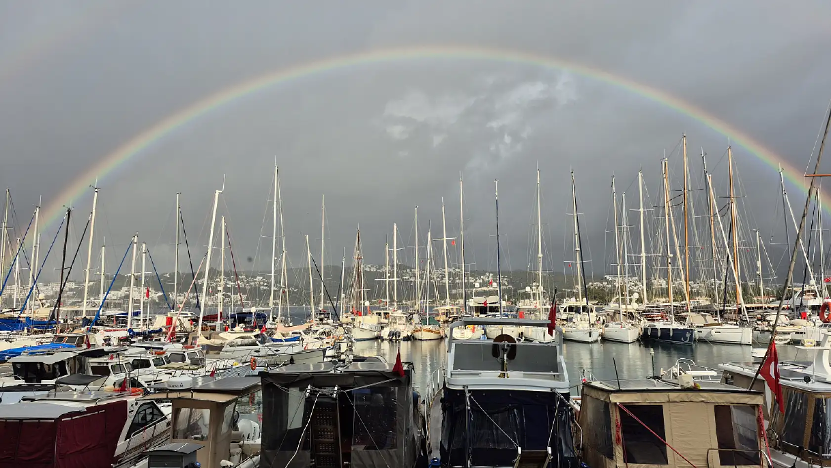 Bodrum Bitez Koyu'nda tekne battı