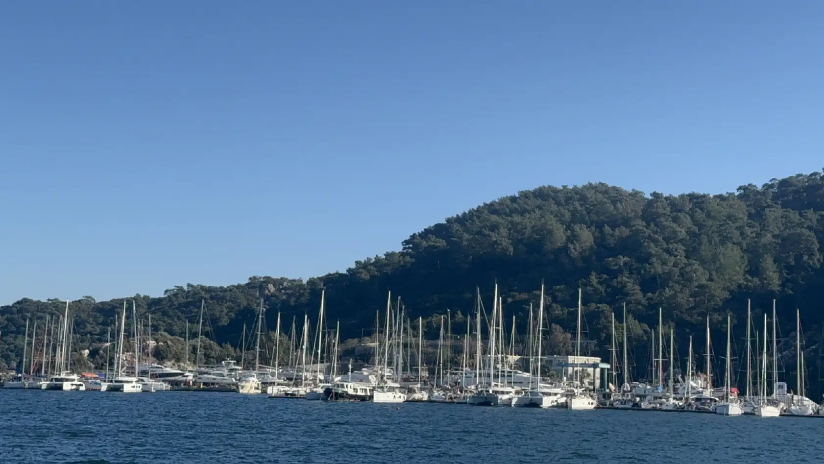 Marinalarda tekne bağlama yıllık ücretlerine denizciler de tepki gösterdi