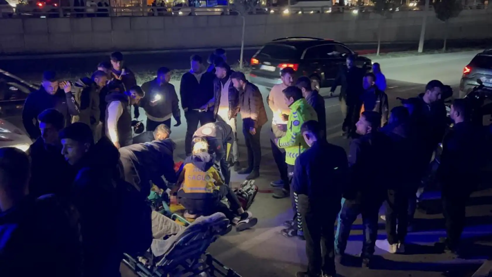 Motosikletin çarptığı kadın feci şekilde can verdi