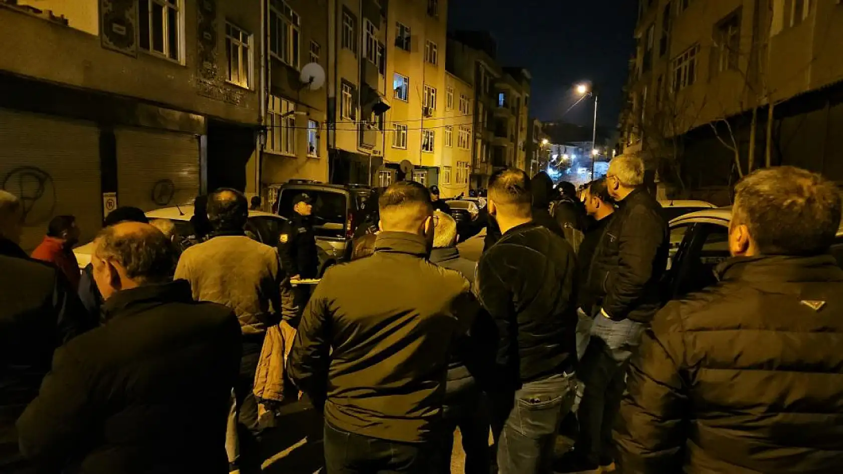 İstanbul'da aile faciası: Annesini, babasını, kardeşini ve babaannesini öldürdü