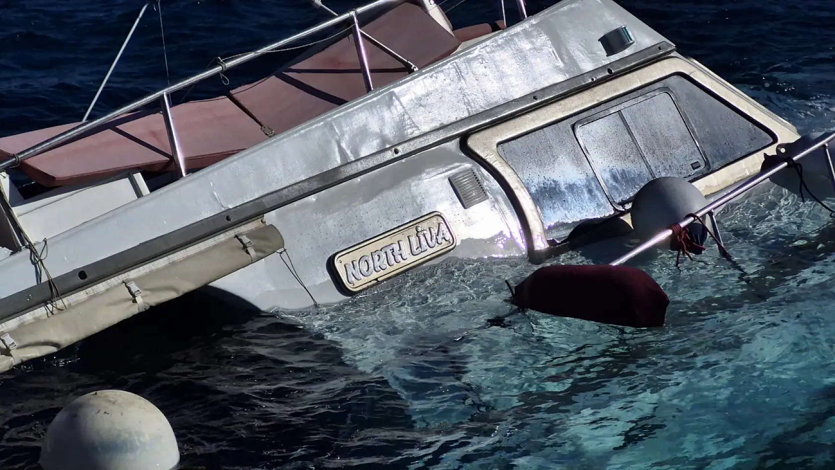 Muğla'da motoryat sulara gömüldü