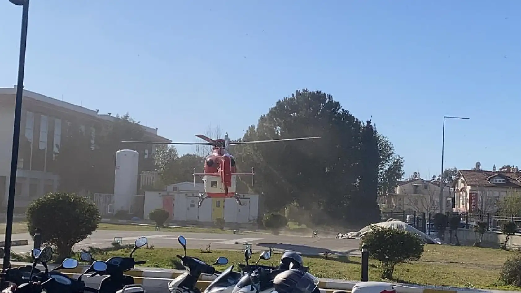 Fethiye'de feci olay! Araç yangınında 5 yaşındaki çocuk ağır yaralandı