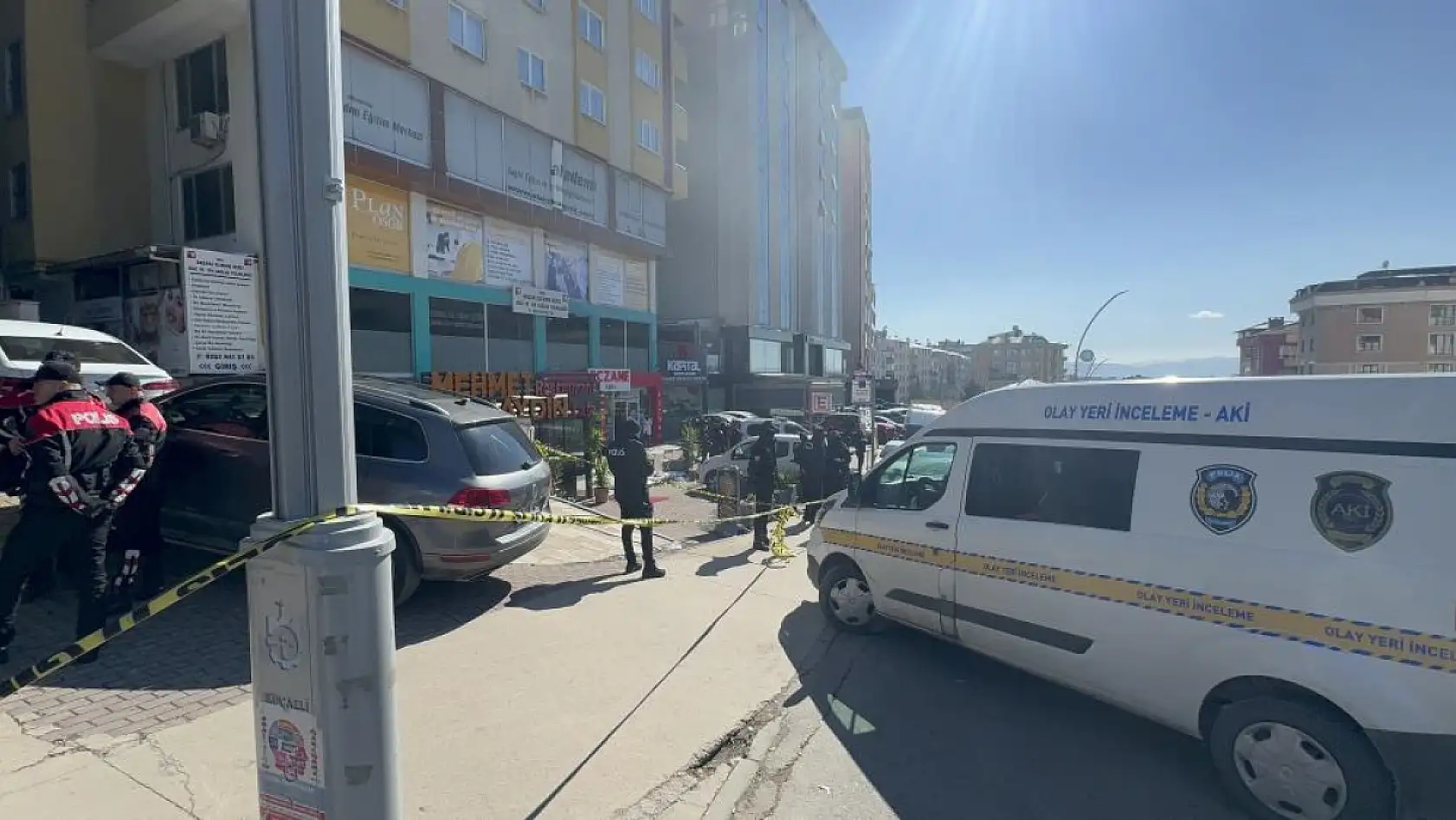 Rehine krizinin arkasındaki karanlık sır! Restoran sahibi pompalı tüfekle vurularak öldürüldü