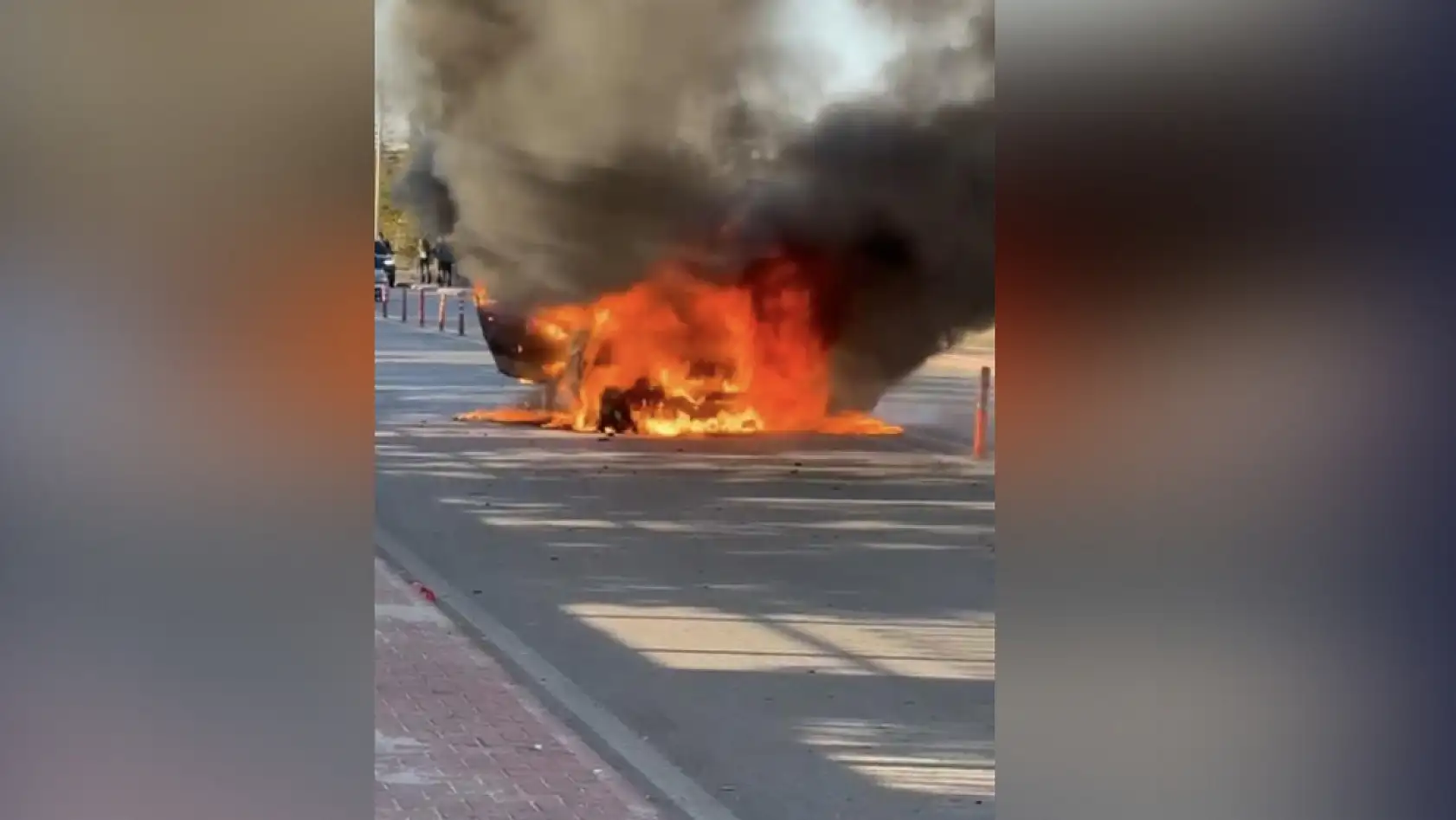 Otomobilde korkunç yangın! 3 aylık bebek ve teyzesi hayatını kaybetti