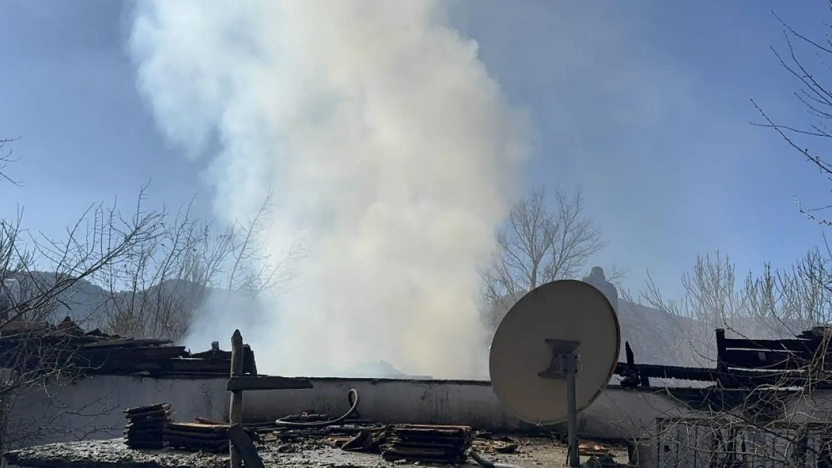 Fethiye'de yangın faciası: 2 kişi hayatını kaybetti