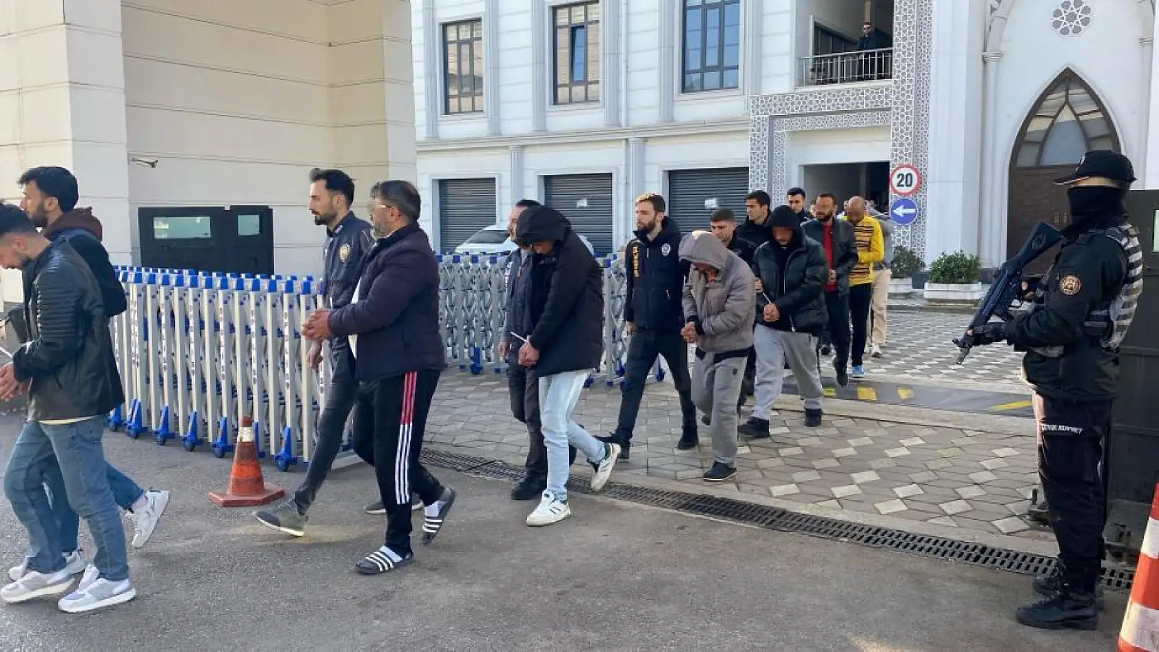 Sahte bungalov ilanıyla 120 milyonluk vurgun