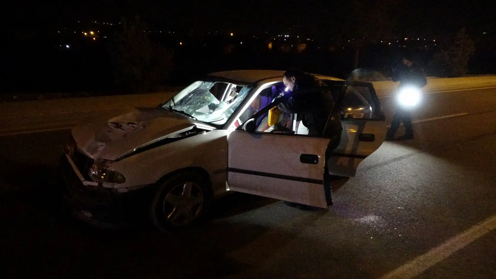 Feci kazada yaşlı adam öldü! 102 metre fren izi