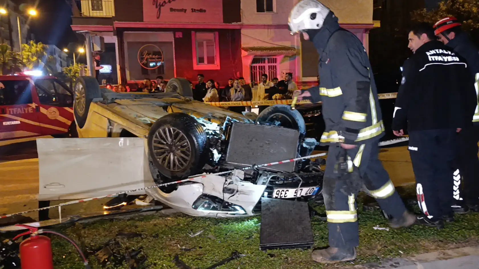 Ehliyetsiz sürücü dehşet saçtı: 4 yaralı