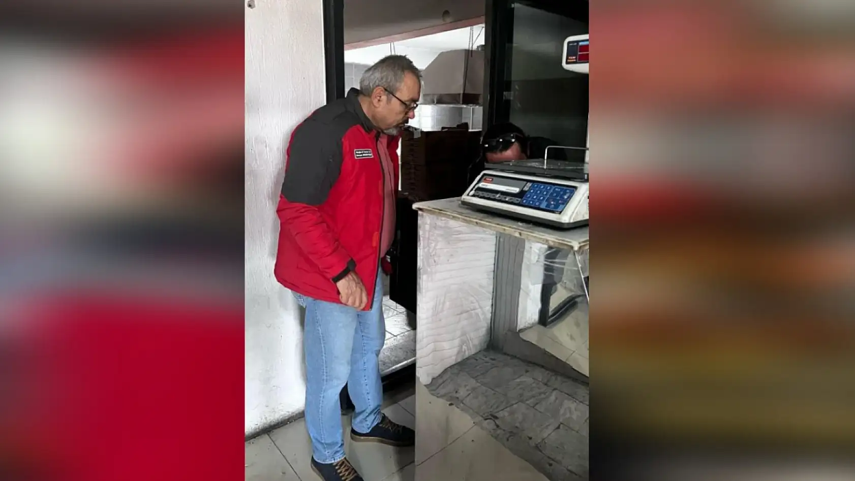 Seydikemer'de fırınlar denetleniyor
