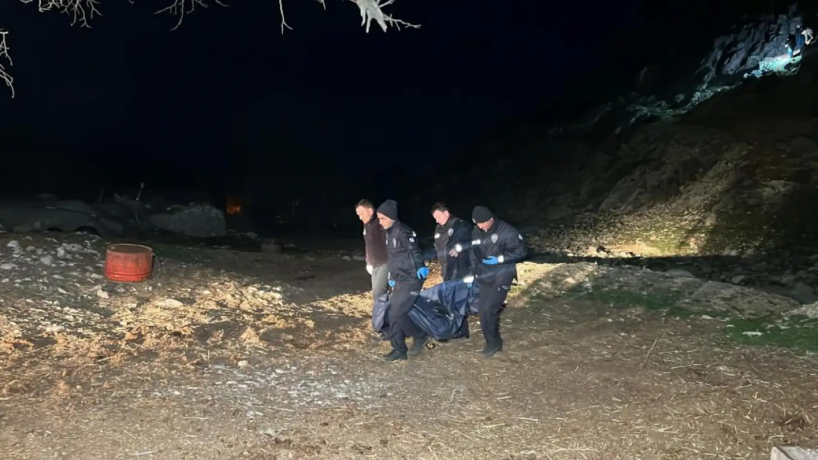 Burdur'da kahreden olay! Keçilerini aramaya giden yaşlı kadın hayatını kaybetti