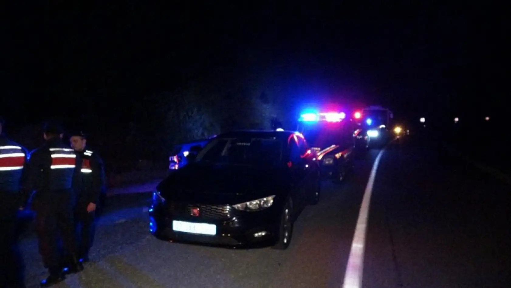 Kaza yaptıktan sonra yakınlarına 'kanserim' diye mesaj atıp ortalıktan kayboldu, arkadaşının evinde uyurken bulundu