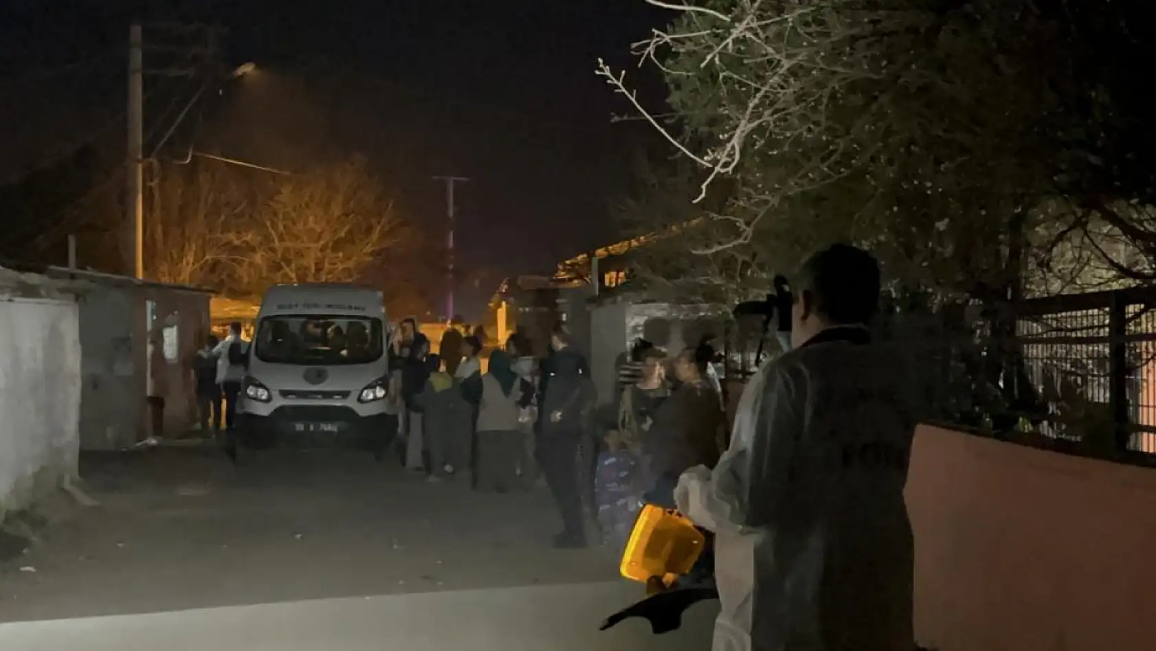 Tartıştığı babasını tüfekle vurarak öldürdü