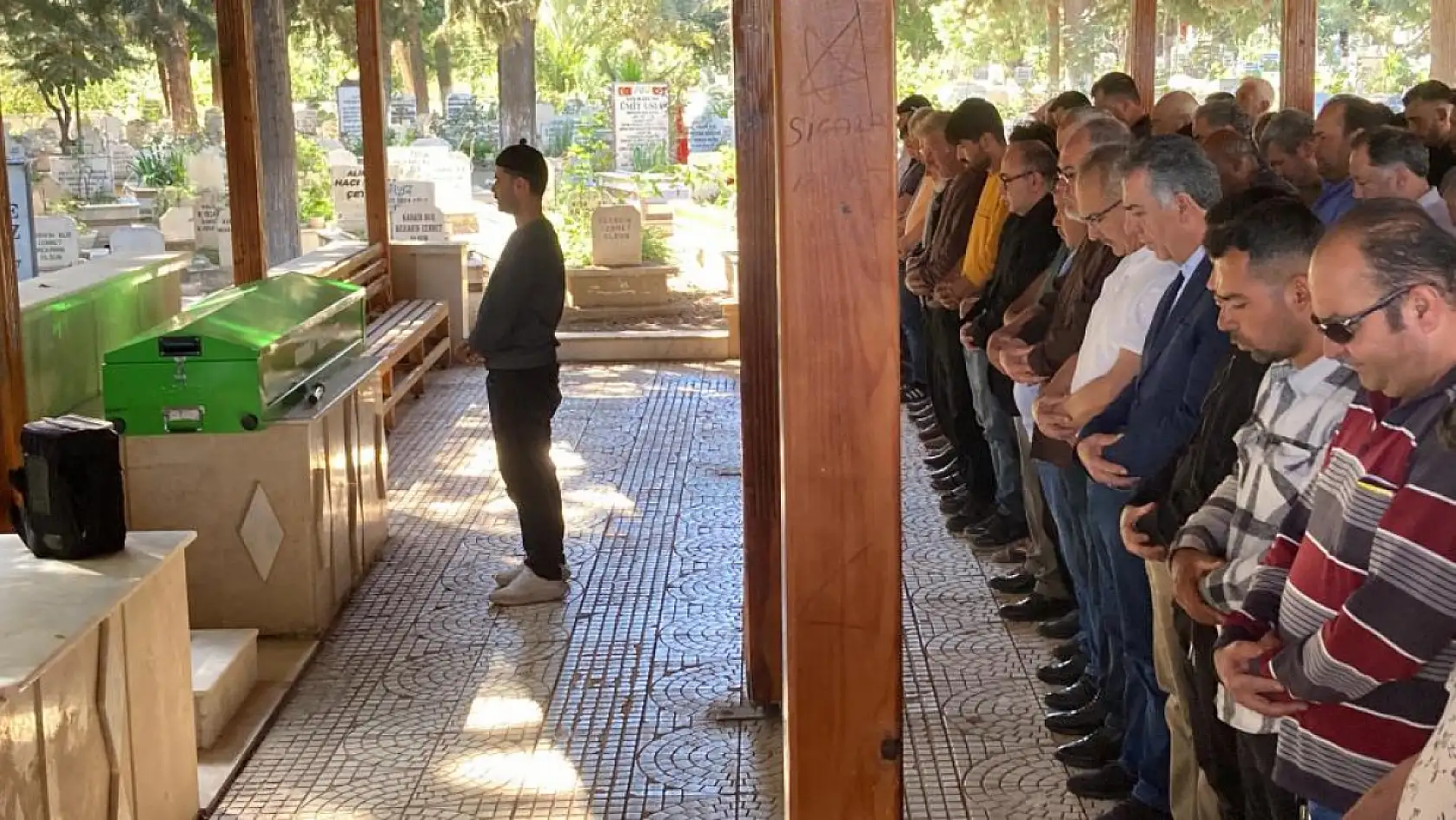 Acı olay: Babası 6 yıl önce vefat eden 8 yaşındaki Naz kazada hayatını kaybetti