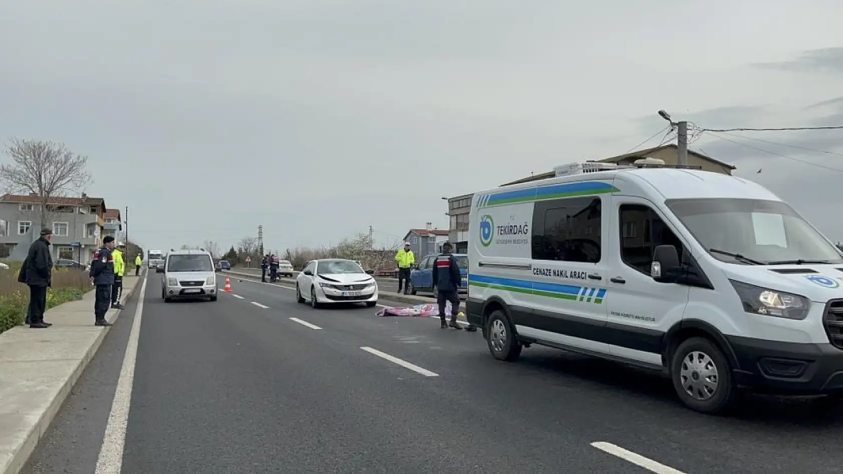 Feci kaza: Otomobilin çarptığı yaya hayatını kaybetti