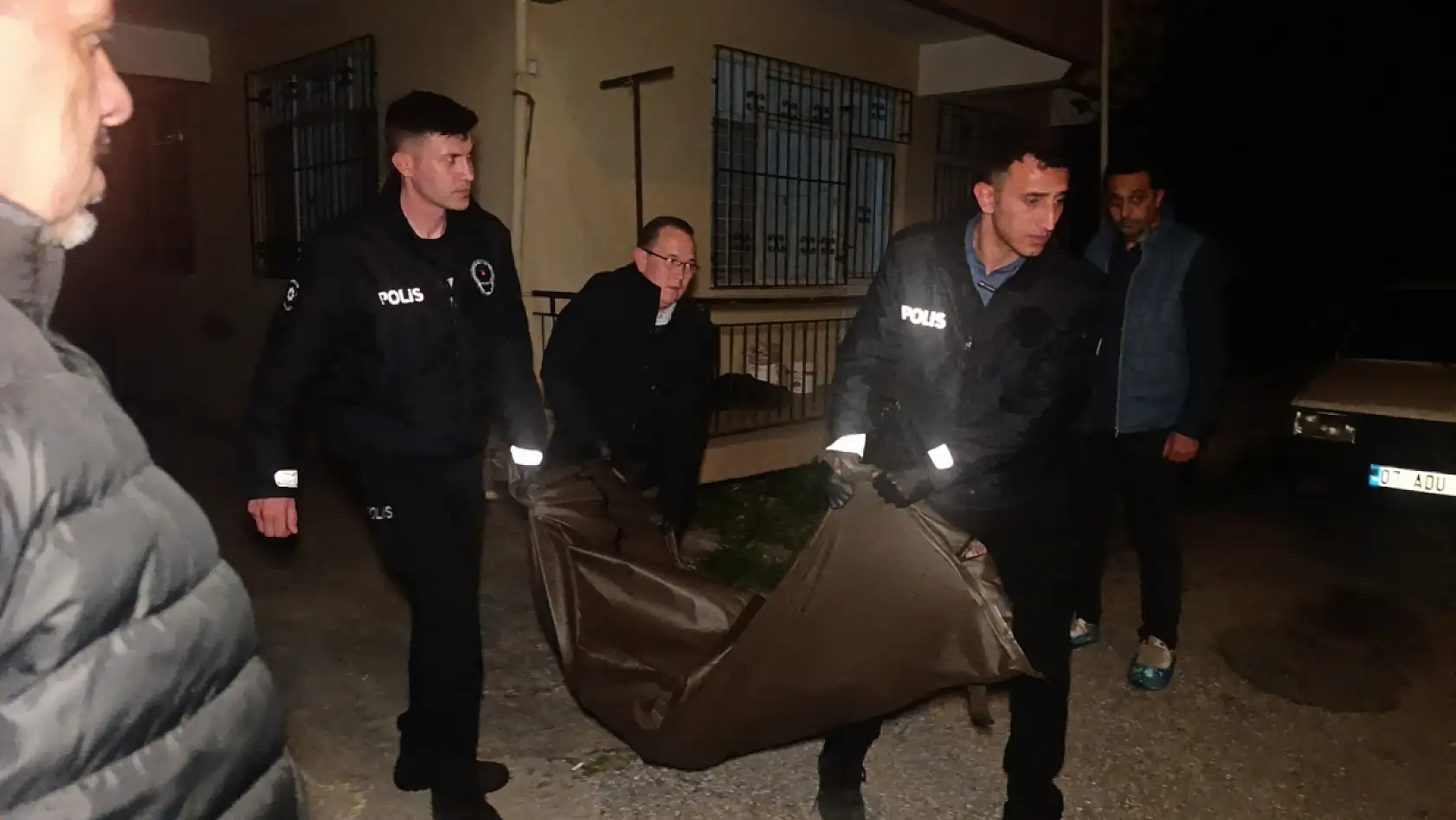 Aynı evden 2 ayda 3 ayrı cenaze çıktı