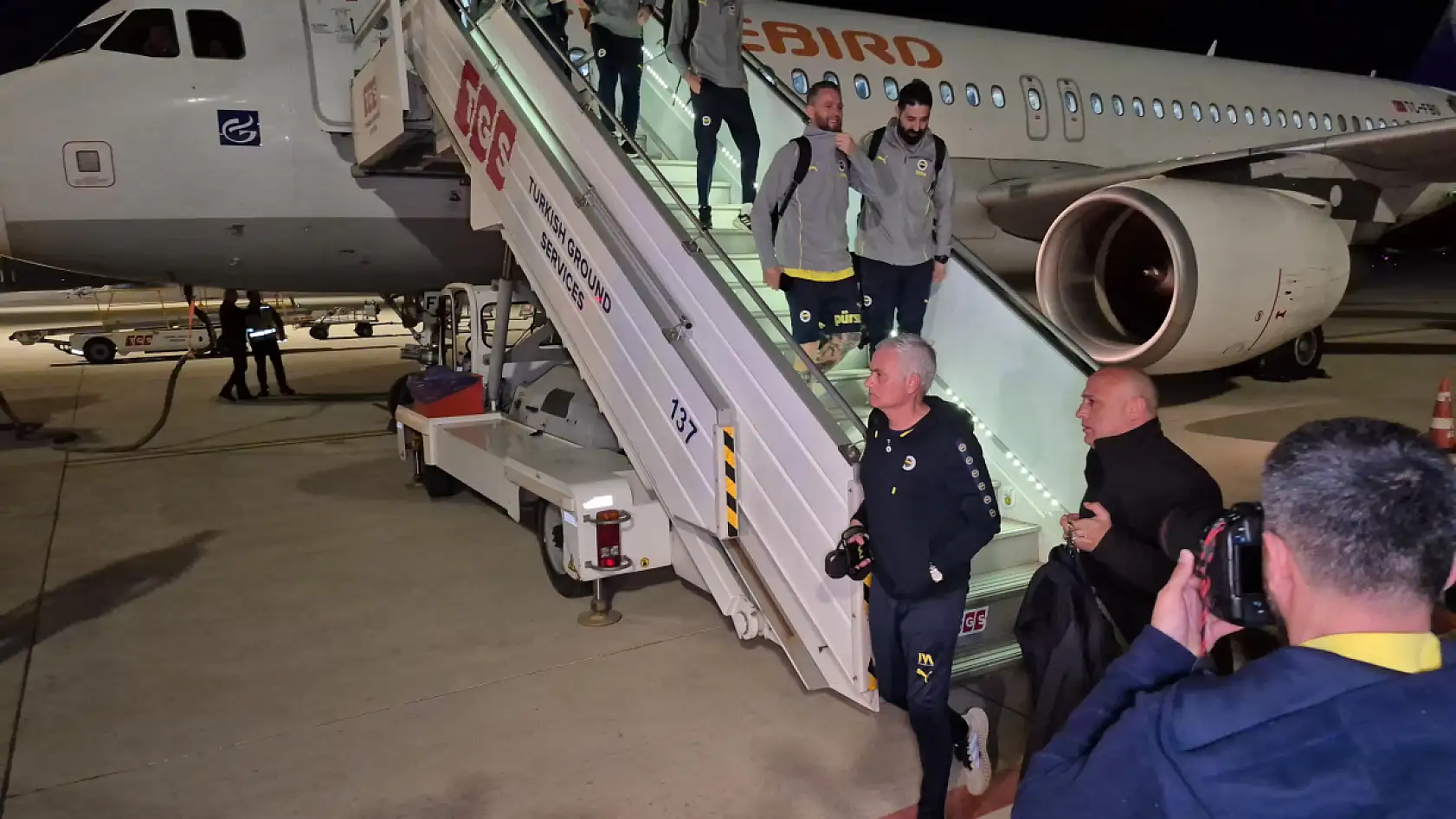 Fenerbahçe, Bodrum'a geldi